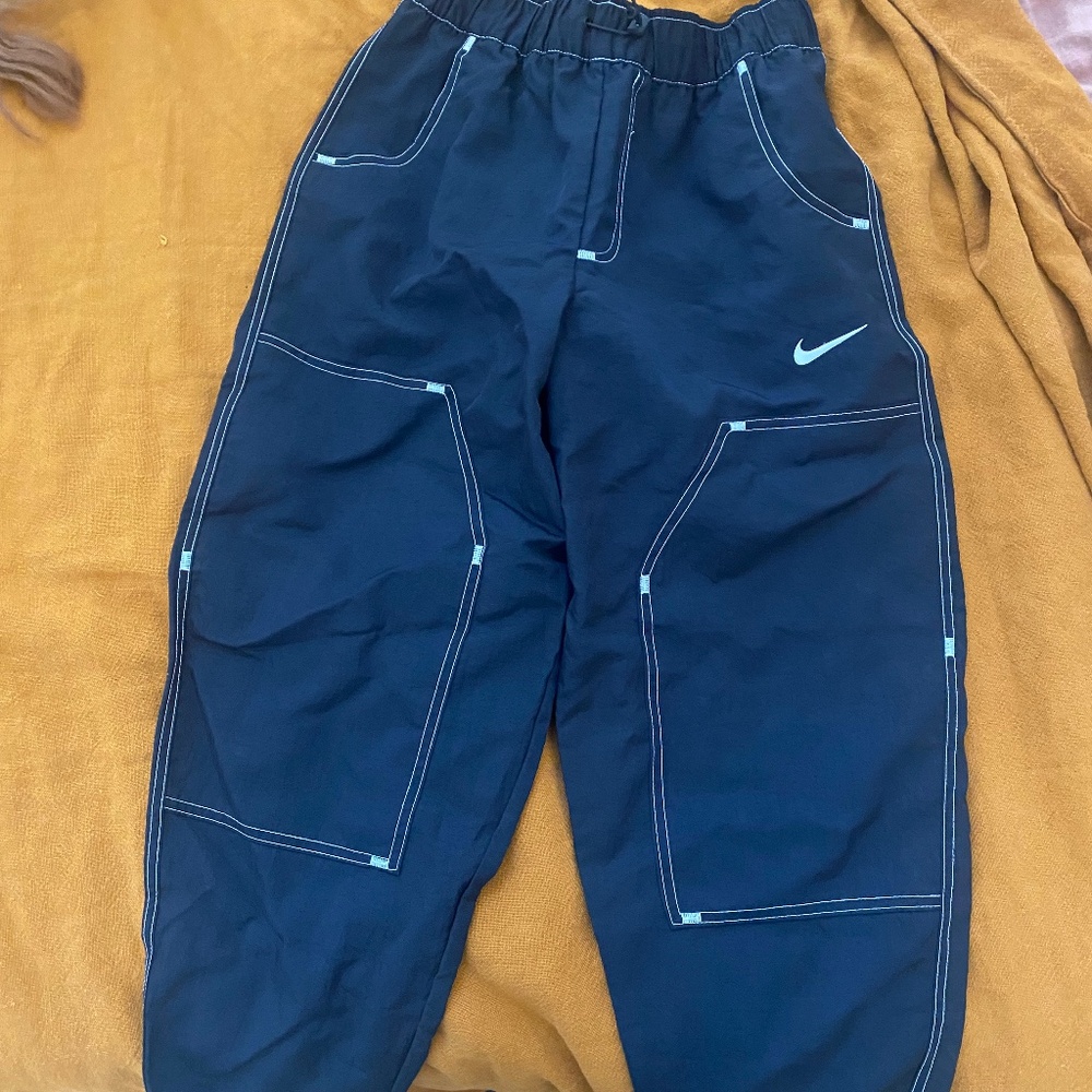 Nike women’s trouser embroidered